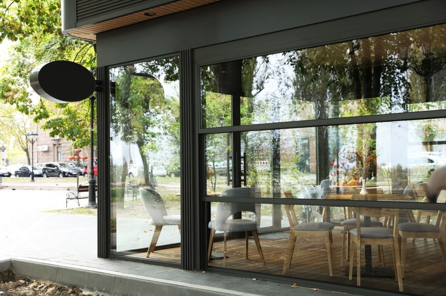 Slimline aluminium windows Oxford home