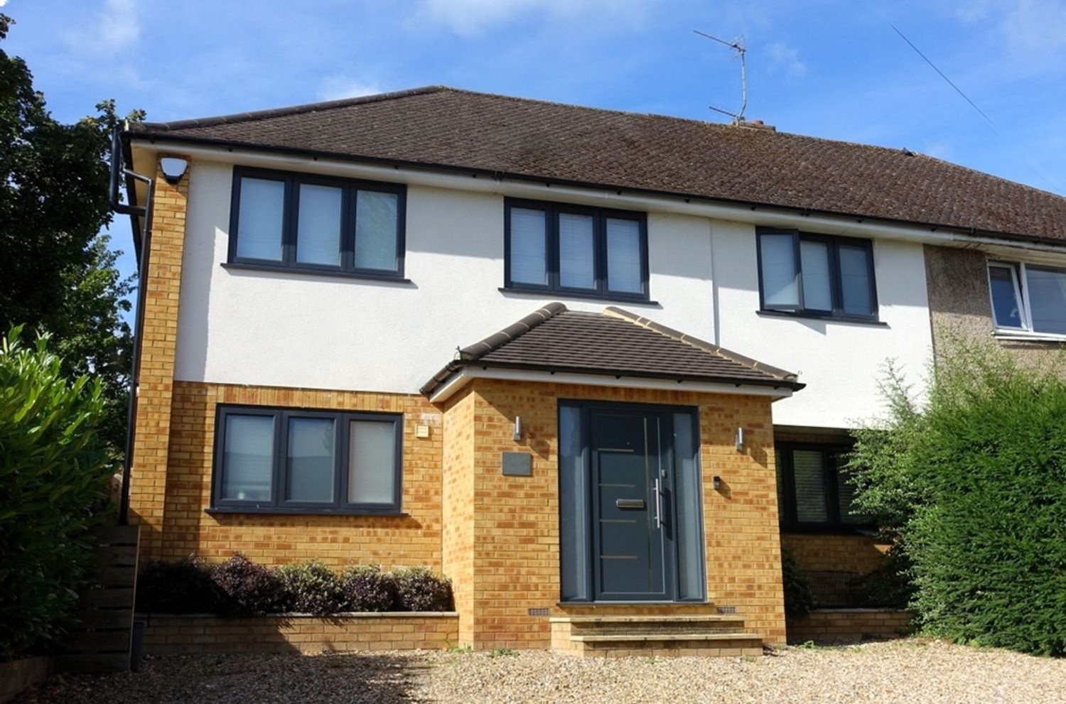 Double glazing Oxford installation on a modern home